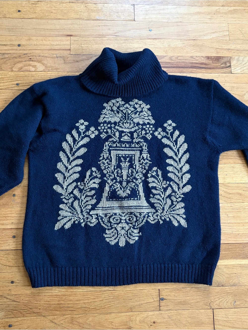 Jones New York Fair Isle Graphic Turtleneck Sweater hand embroidered 100% wool